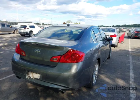 2013 Infiniti G37X из США, поврежденный, VIN JN1CV6AR9DM358293